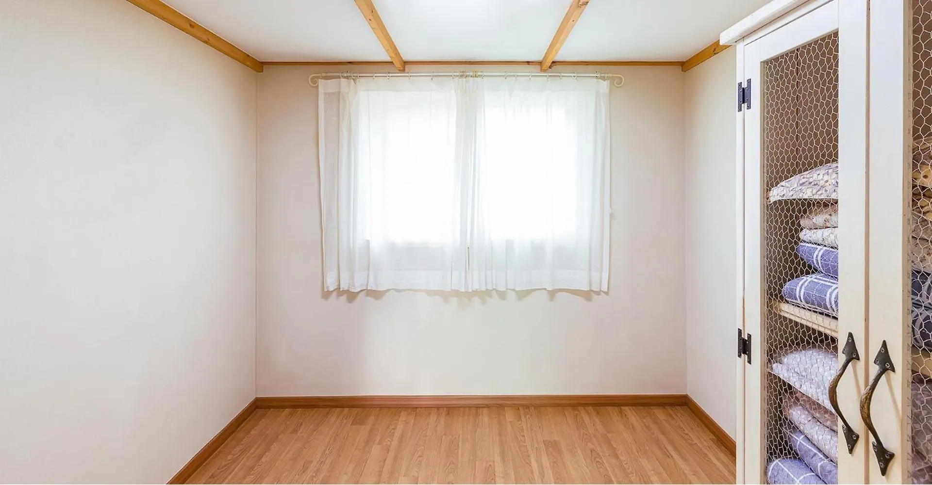 Holiday home Ganghwa Hana & Alice Spa Pension Incheon