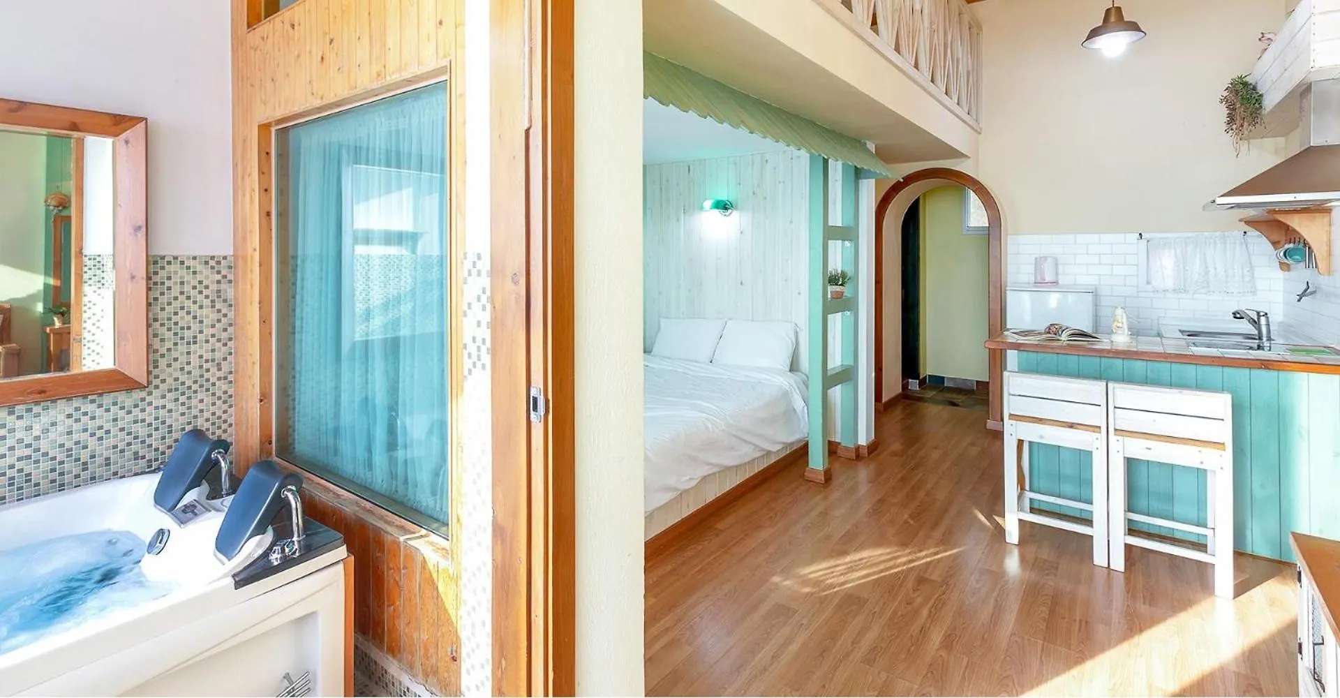 Ganghwa Hana & Alice Spa Pension Incheon 0*,
