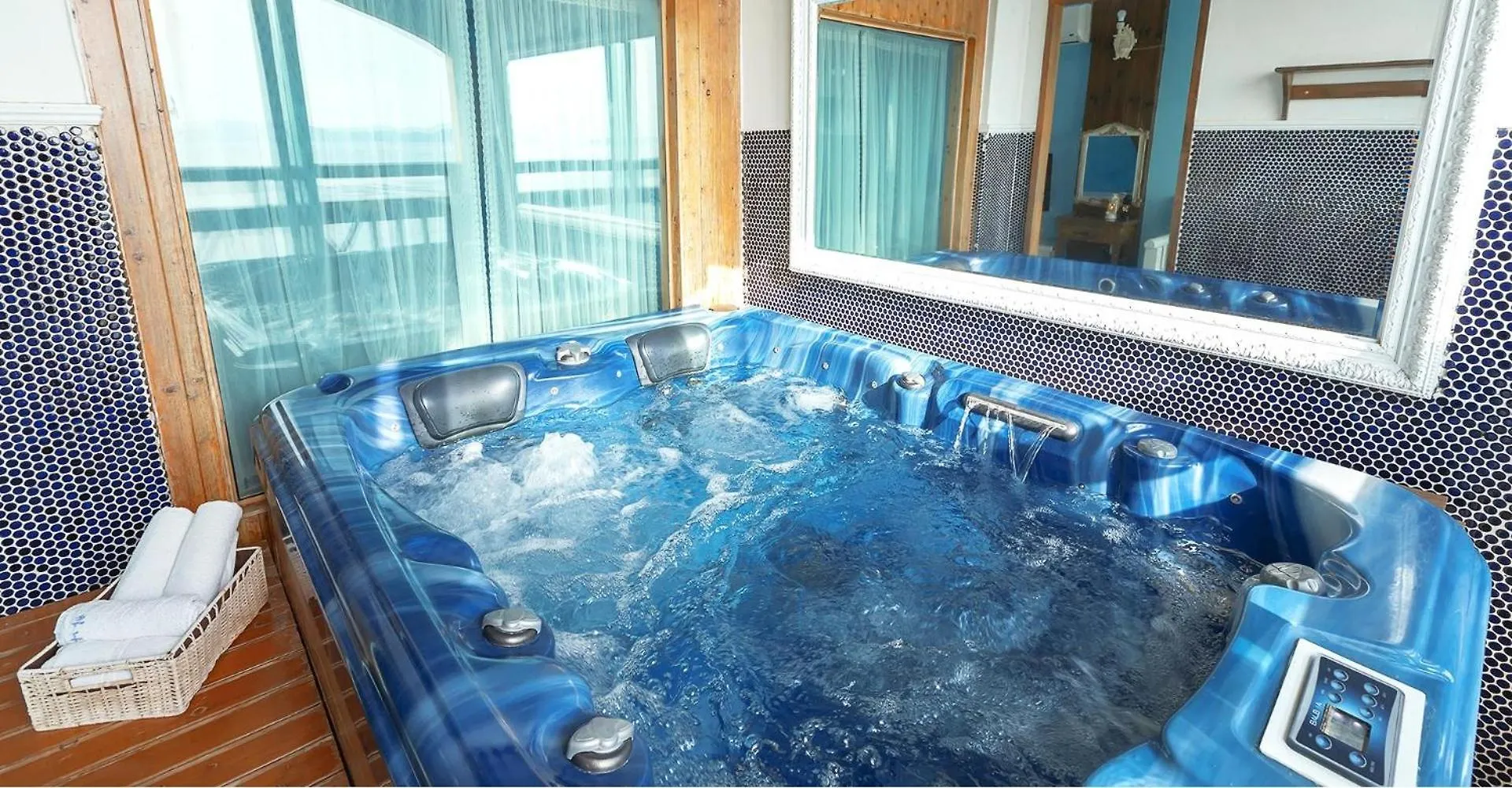 Ganghwa hana&alice spa pension Incheon 0*,  Korsel