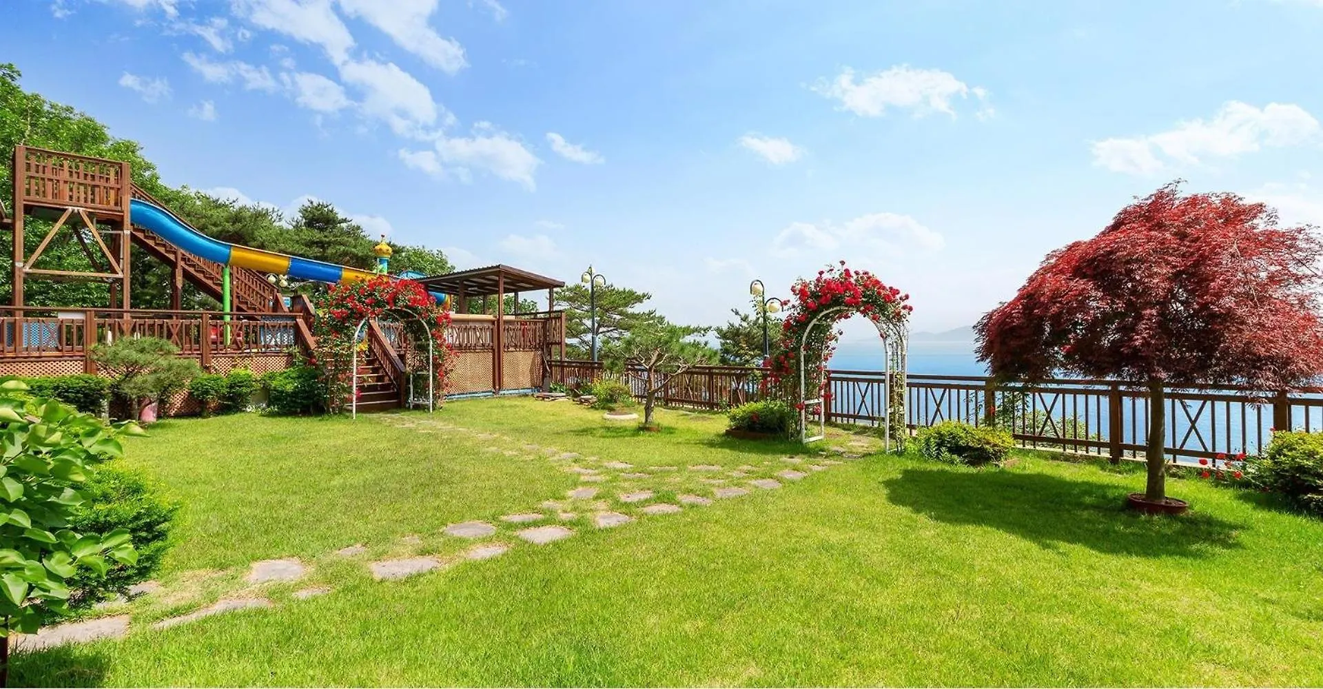 Rumah liburan Ganghwa hana&alice spa pension Incheon Korsel
